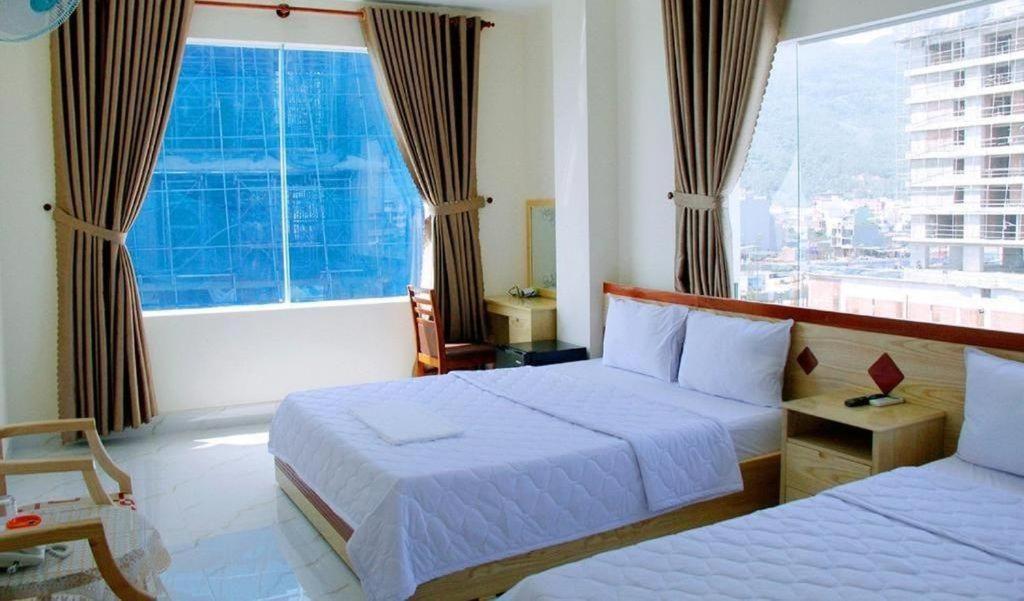 Yen Vy 04 Luxury Hotel Куїнон Екстер'єр фото
