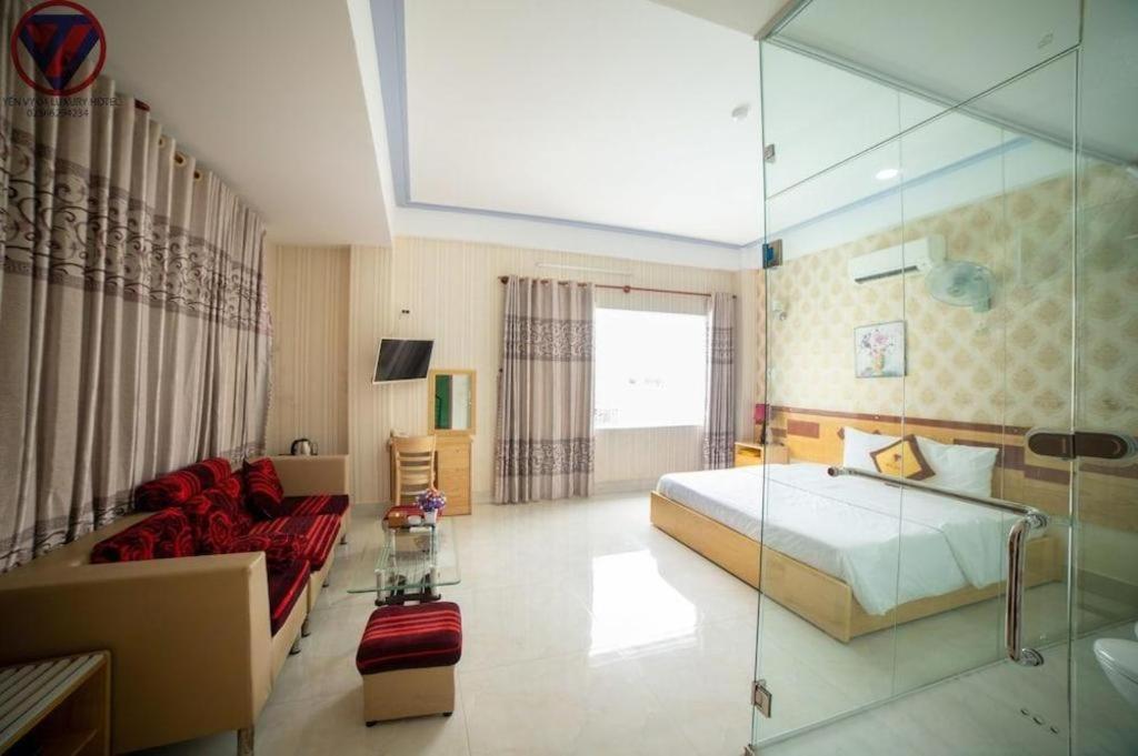 Yen Vy 04 Luxury Hotel Куїнон Екстер'єр фото