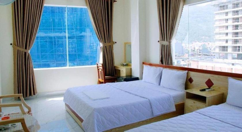 Yen Vy 04 Luxury Hotel Куїнон Екстер'єр фото
